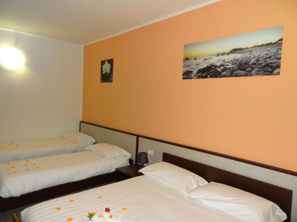 San Paolo di Iesi Affittacamere Rooms Di Matteo מראה חיצוני תמונה